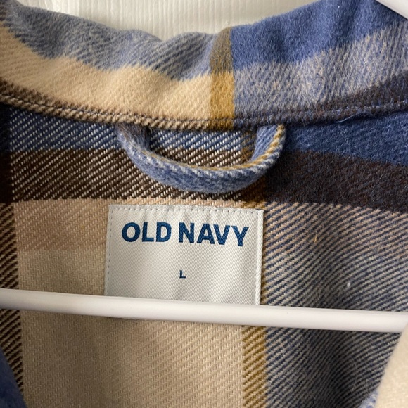 Old Navy Shacket - Picture 3 of 3